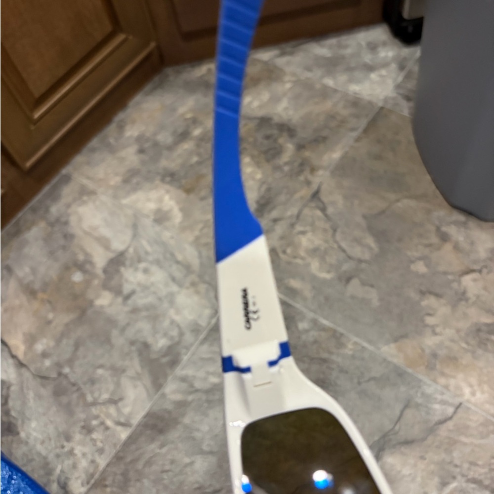 Carrera 4000/S sunglasses White with blue mirror lenses New with tags - Picture 5 of 10